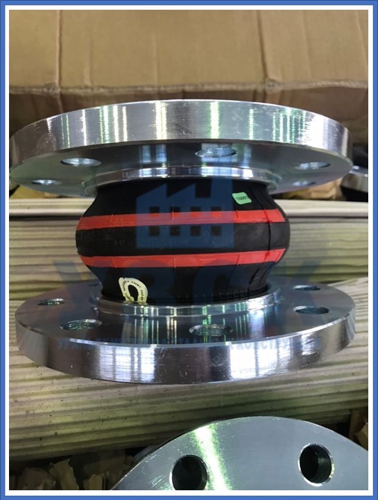 компенсатор резиновый фланцевый в Бийске