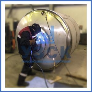 Купить баки и ёмкости из нержавеющей стали от завода УЗСК в Бийске